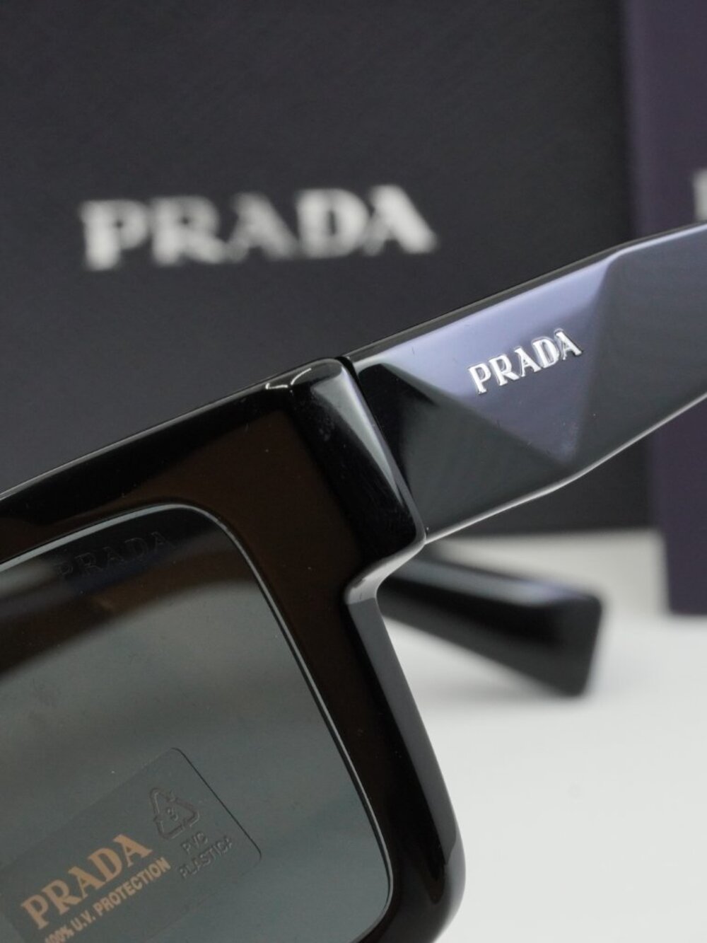 Prada PR19WS 1AB5S0 Rectangle Sunglasses – Black\Grey - Picture 6 of 10